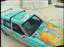 �С��˥󥰥ޥ�Υɥ����󥿥꡼DVD:Burning Man:Beyond Black Rock�μ̿�3