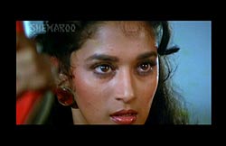 Song from Dil Beta Raja[DVD]�μ̿�4