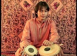 ���֥�ζ�§DVD - ARIF KHAN - THE KNOWLEDGE OF TABLA[DVD+CD2����]�μ̿�4