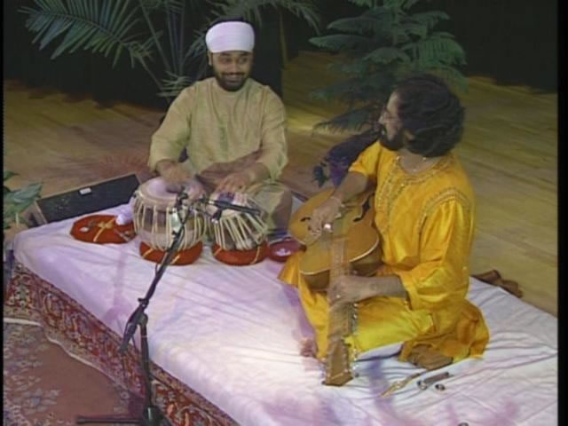 The Instrumental Artistry of Vishwa Mohan Bhatt [DVD]�μ̿�3