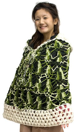 ざっくり編みのあったかフリースポンチョ