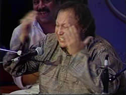 Allah Hoo - Rang-e-Nusrat [1DVD]�μ̿�3