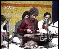 Pt. ShivKumar Sharma&Zakir Hussein Raga Kaushi Kanada【Fountain】の写真2
