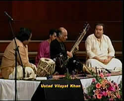 Different Strokes(Ustad Vilayat Khan) - Raga Hameer�ʥӥǥ�CD�ǡ�