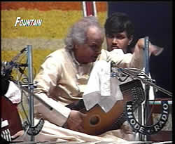 Pt.Jasraj - Raga Nat Narayani��Fountain�ۤμ̿�3