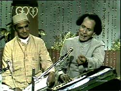 Sufiana Qawwalies�ڥ��ե������å�꡼�ۤμ̿�2
