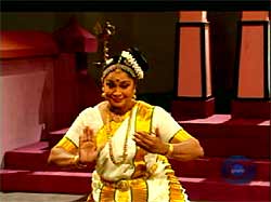 Mohiniattam�ڥ�ҥ˥������
