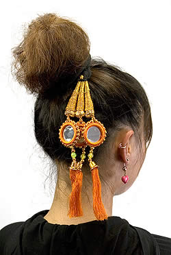 大鏡つきインドの髪飾り - オレンジの写真3