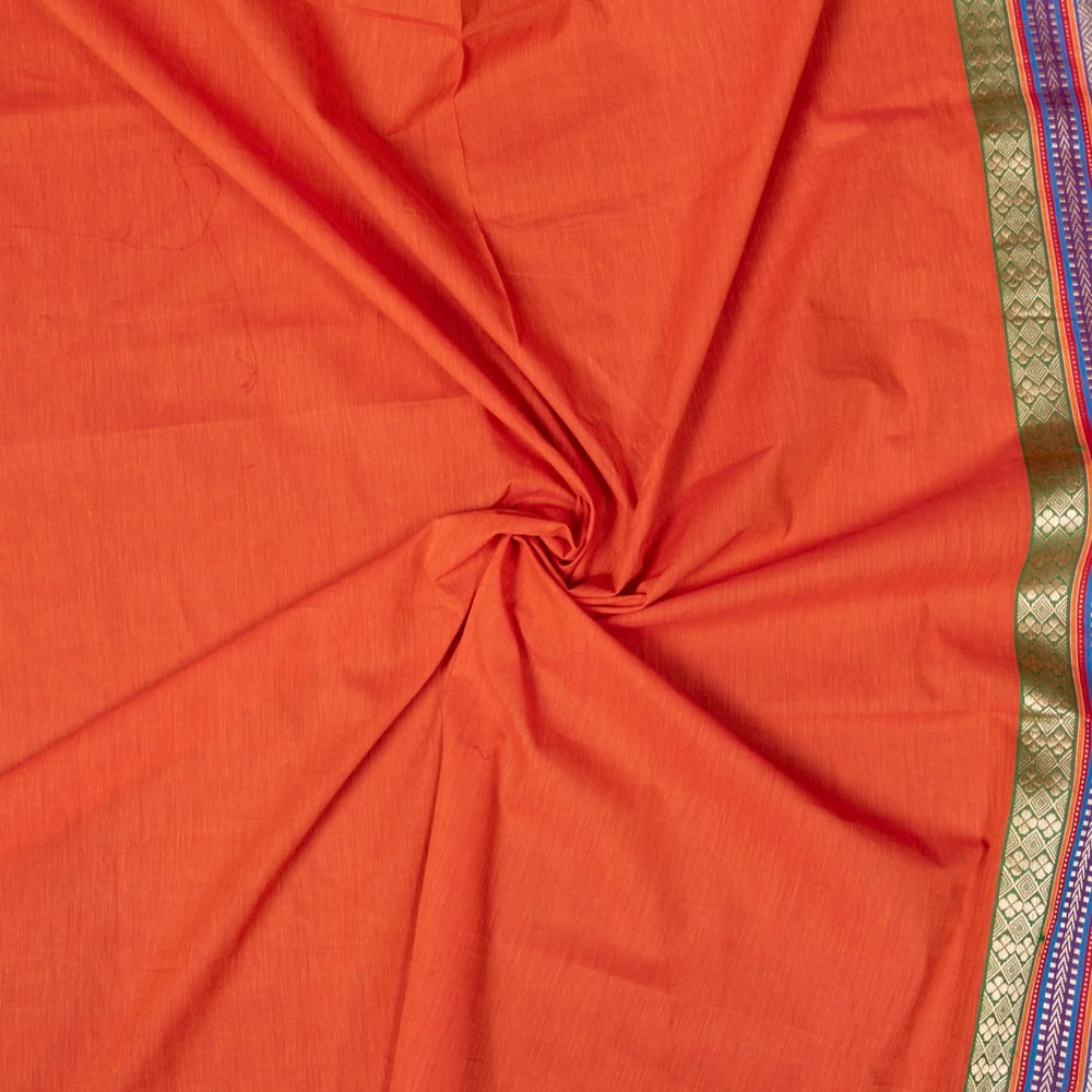 〔1m単位切り売り〕南インドのハーフボーダーコットンクロス〔約106cm〕 - オレンジ1枚目の説明写真です