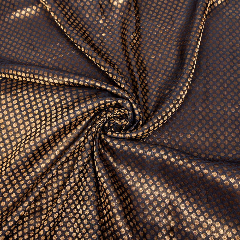 〔1m切り売り〕インドの伝統模様布　光沢感のあるブロケード生地に　美しい金糸の紋織　小花柄〔幅約109cm〕1枚目の説明写真です