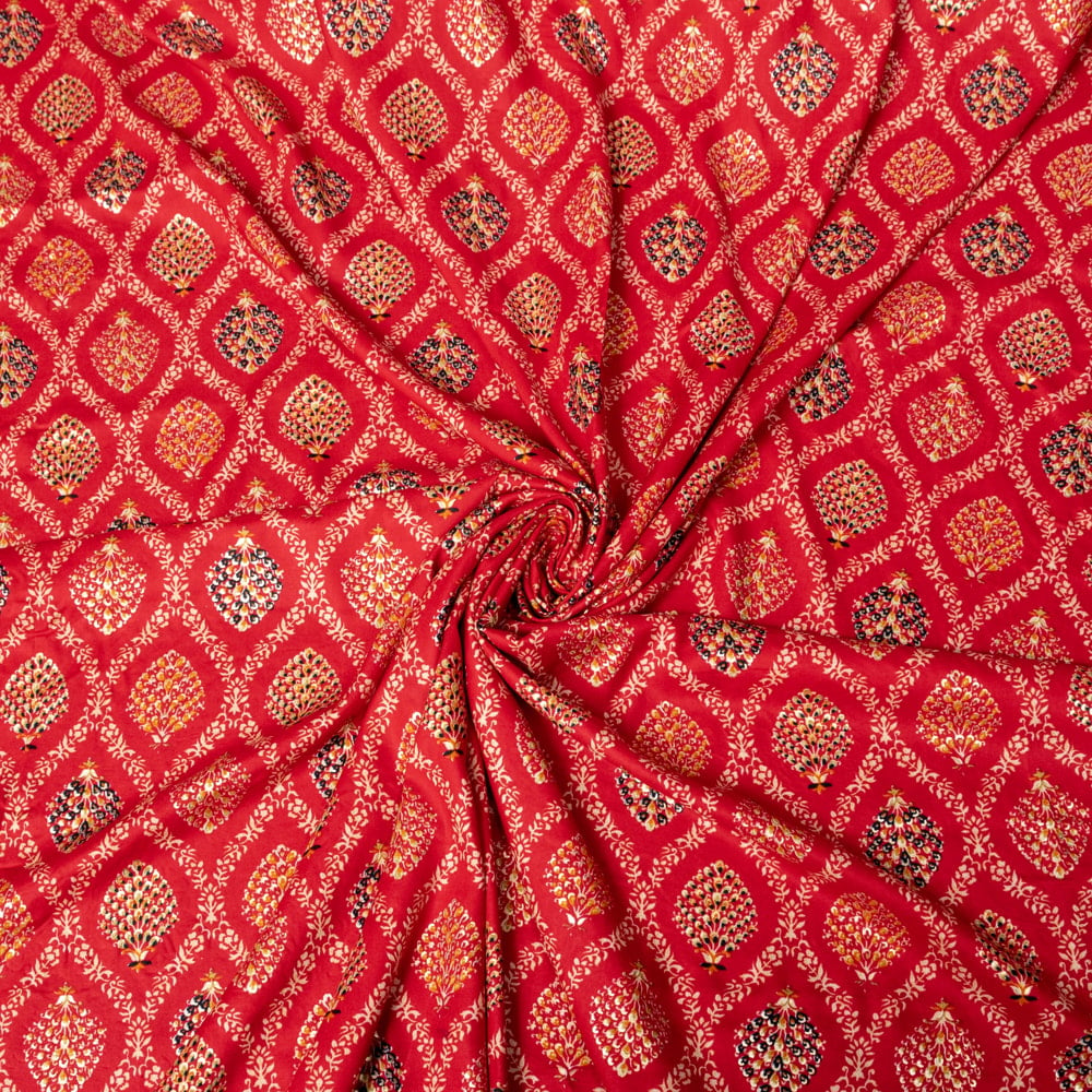 〔各色あり〕〔1m切り売り〕インドの伝統模様布〔約107cm〕1枚目の説明写真です