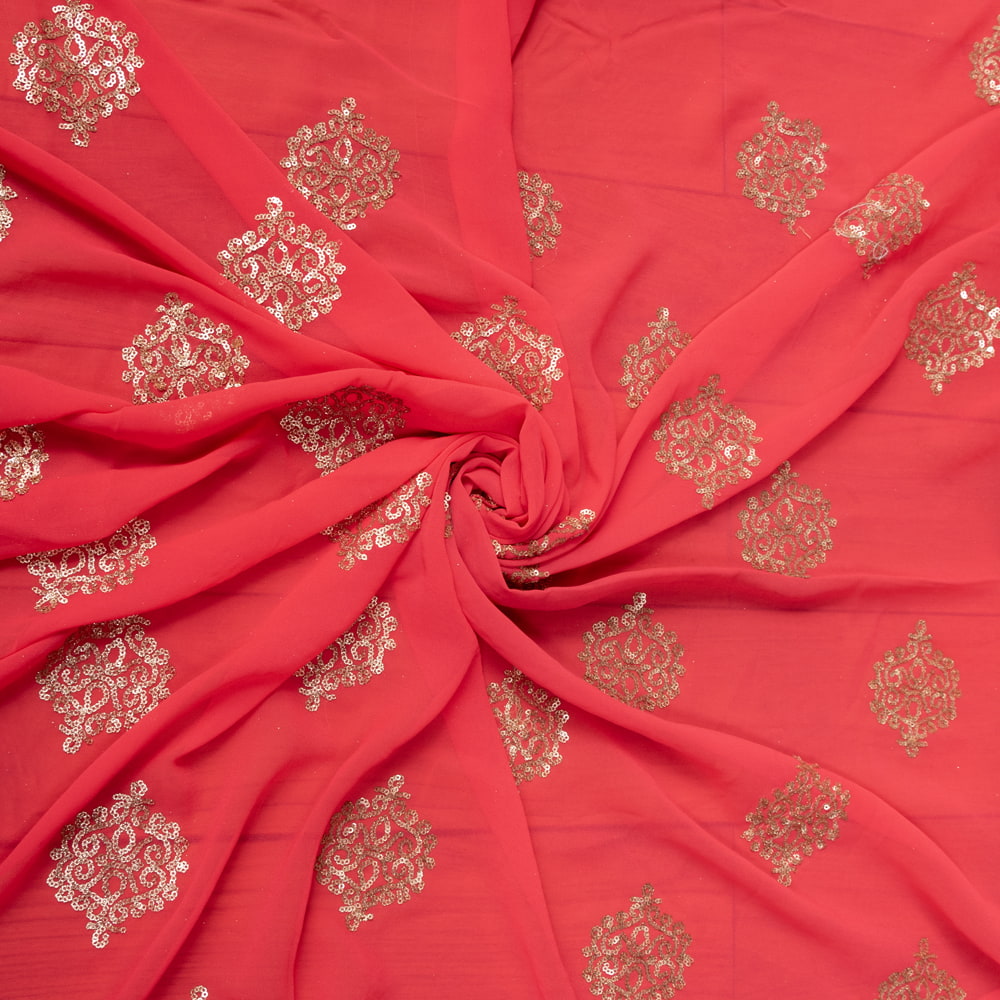 〔1m切り売り〕インドのスパンコール刺繍付き　シフォン生地布〔約107cm〕ピンク系1枚目の説明写真です