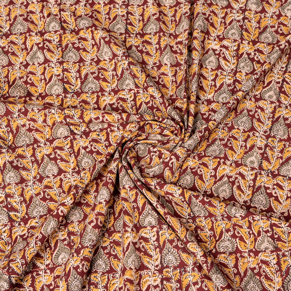 〔1m切り売り〕伝統息づく南インドから　昔ながらの木版染め更紗模様布 - えんじ系〔横幅:約116cm〕1枚目の説明写真です
