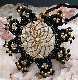 神聖幾何学模様 Flower of Life のマクラメ ネックレスの選択用写真