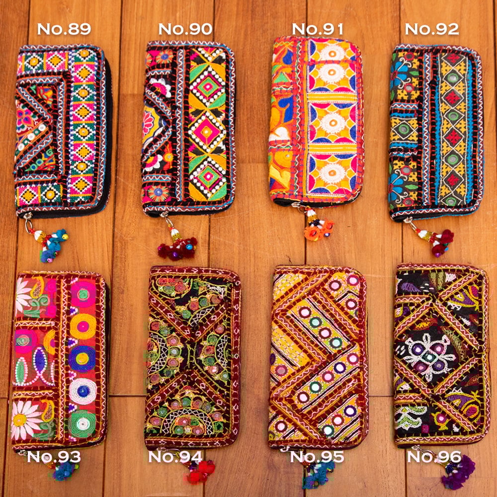 新品 美品 ハンドメイド 作家 hocorobi 一点物 刺繍 ショルダー