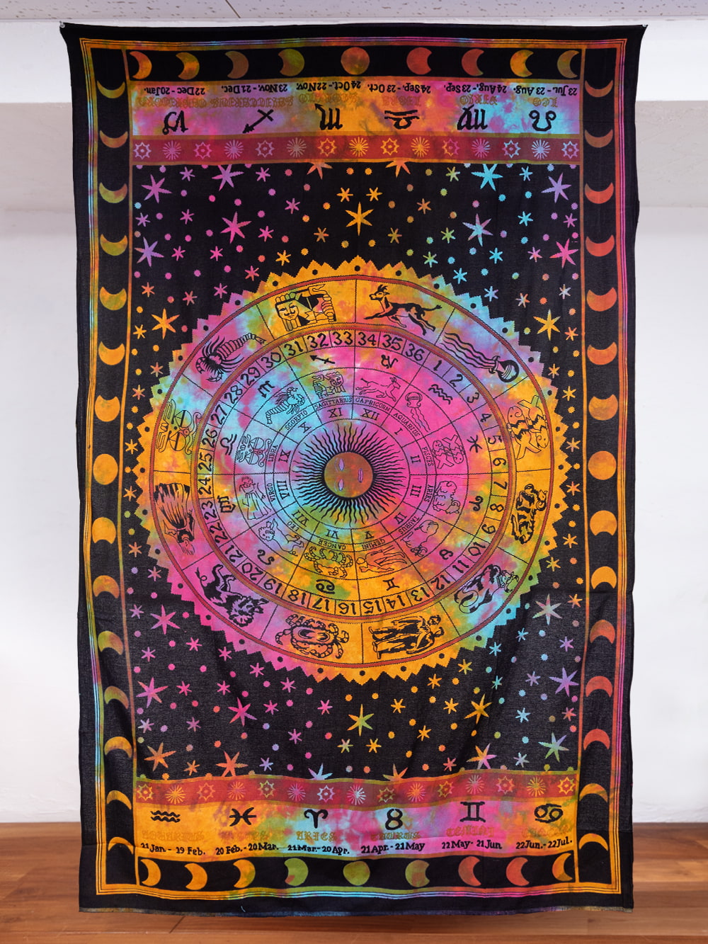 マルチクロス - 西洋占星術　ホロスコープ　タイダイと夜空〔125cm×210〕大きな布1枚目の説明写真です