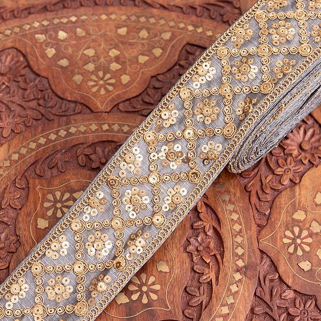 【全7色】約9m チロリアンテープ ロール売 - 金糸が美しい　更紗模様のゴータ刺繍〔幅:約5.8cm〕 - ハンデラバードの選択用写真