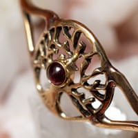 生命の木 Tree of Lifeの天然石付きメタルバングルの個別写真