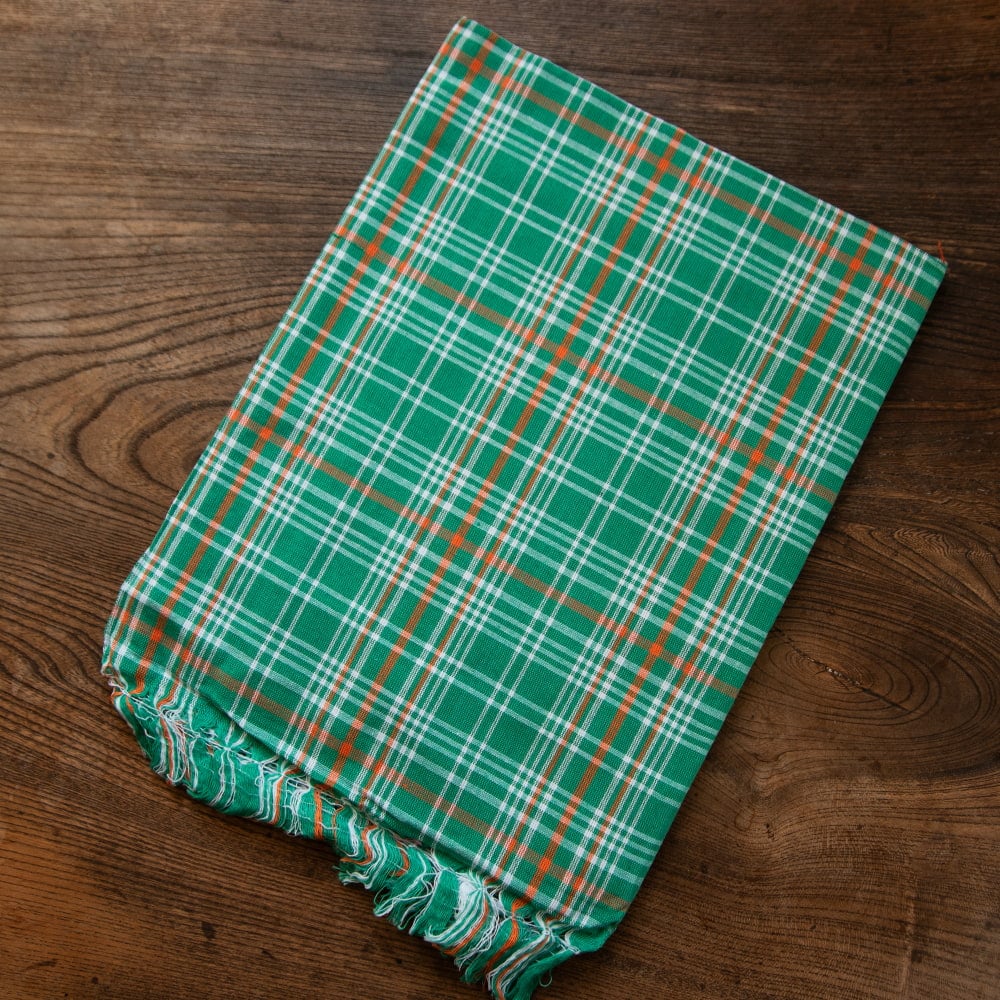 ガムチャと呼ばれるインドの万能布【約160cm×約88cm】の個別写真