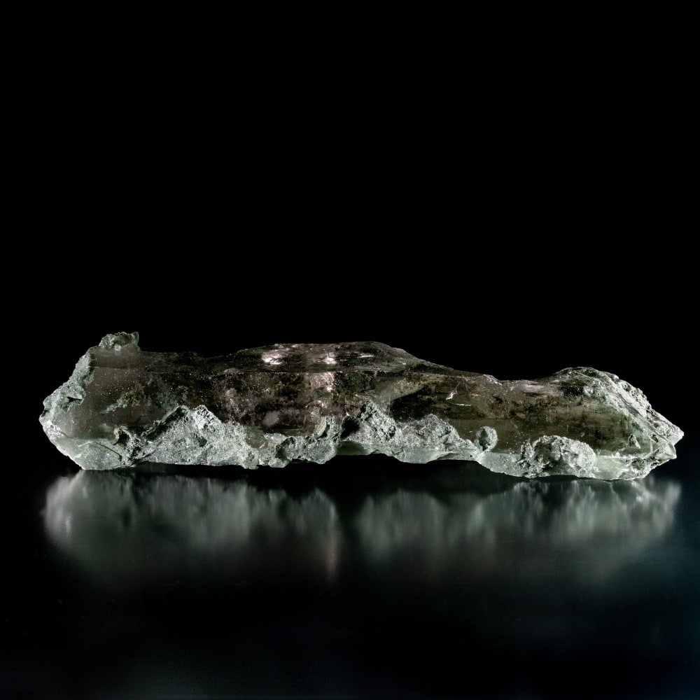 【一点物】 ヒマラヤ水晶原石 【403g】透明・ガーデン・クローライト・重量感・ポイント2枚目の説明写真です