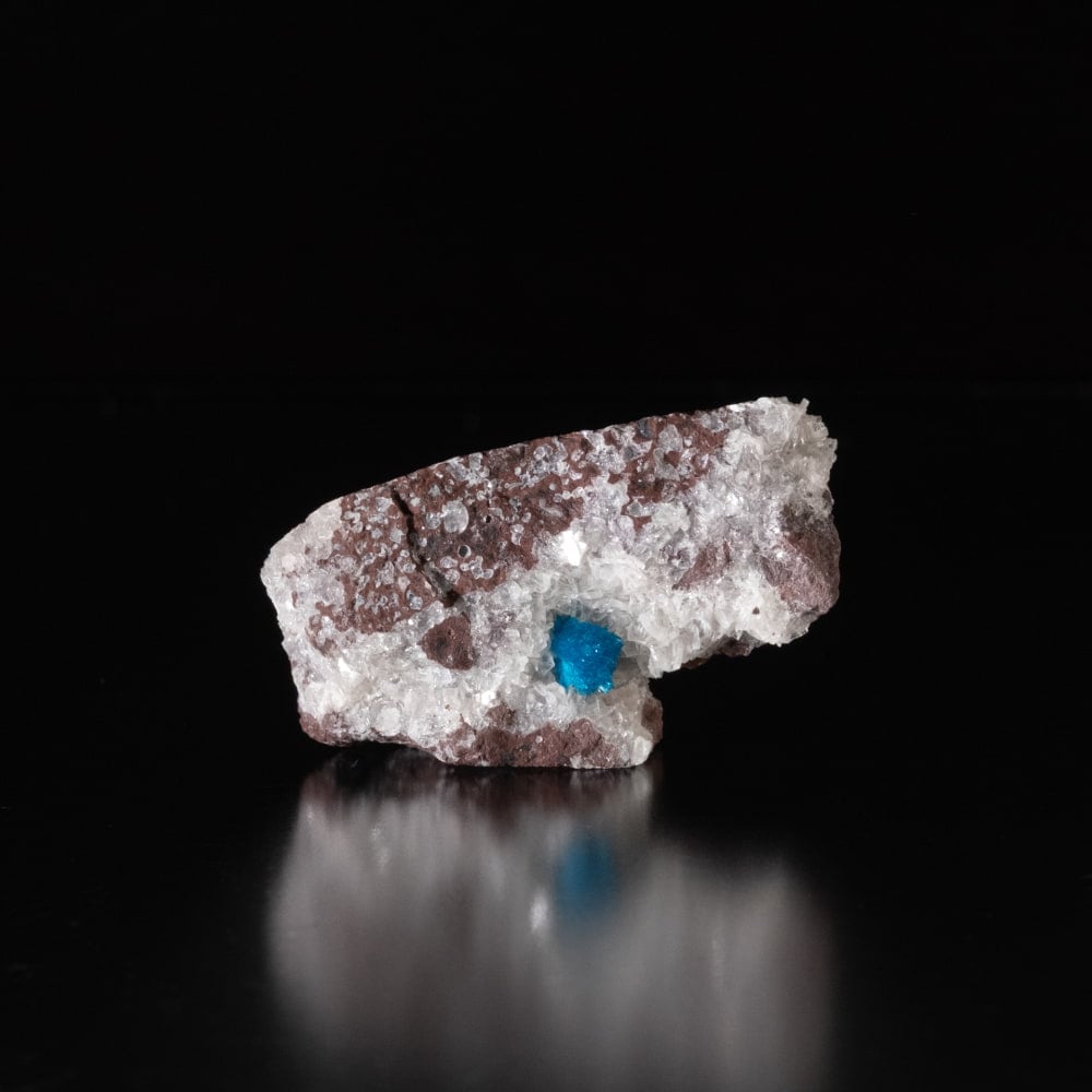 【一点物】 カバンサイト原石 【8g】インド産・稀少石1枚目の説明写真です