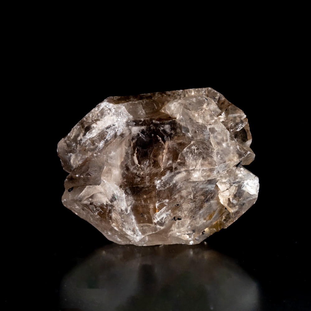 【一点物】スリランカ産エレスチャルスモーキークォーツ 【198.5g】稀少石1枚目の説明写真です