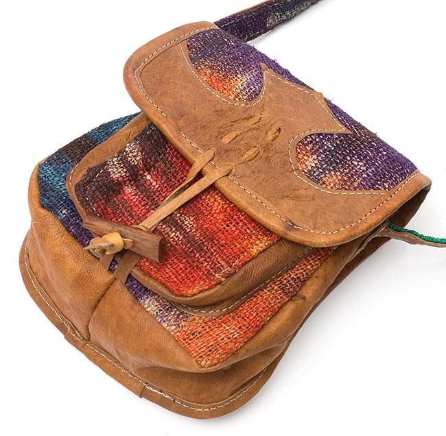 ワイルドヘンプとレザー製ポシェット - 紫系2-拡大しました\