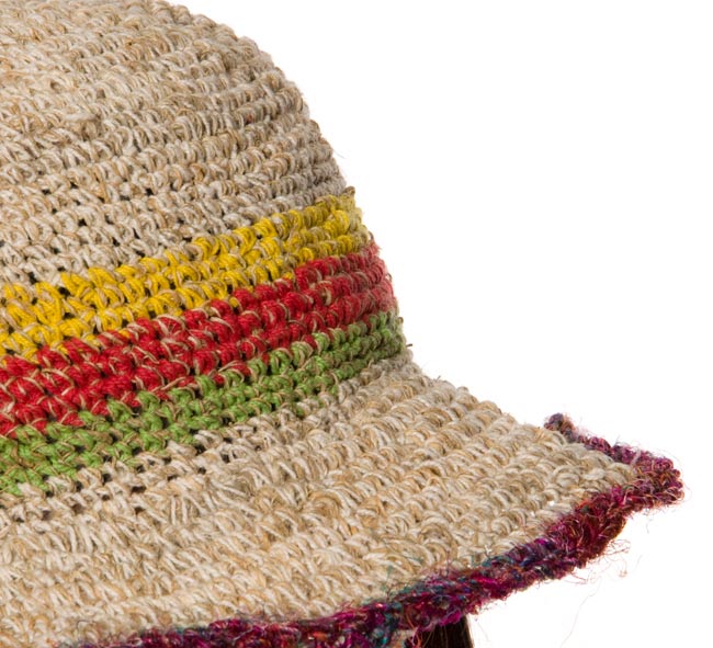 ヘンプ ボーダーハット2-アップにして素材感がわかるように撮ってみました。\