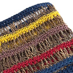 ロールヘアーバンド2-部分拡大してみました。ヒマラヤのワイルドヘンプを手編みしてあるのがよく判ります\