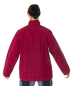 チベタン・ジャケット　−　赤2-後姿はシンプルです。\
