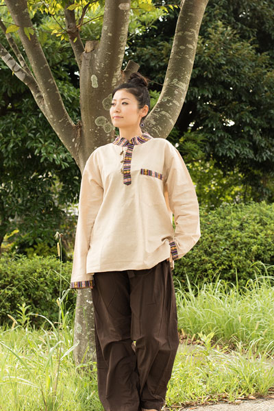 ブータン織 コットンクルタの個別写真