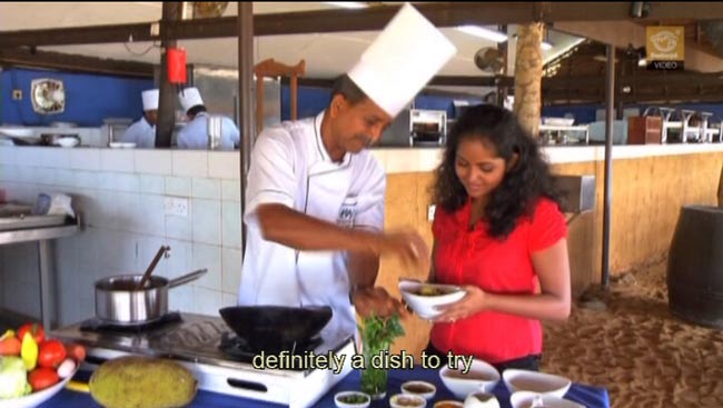 スリランカ料理のDVD - Secrets of Sri Lankan Vegetarian Cooking[DVD] 4 - 身振り、手ぶり、見ていると料理ができる気になってきます