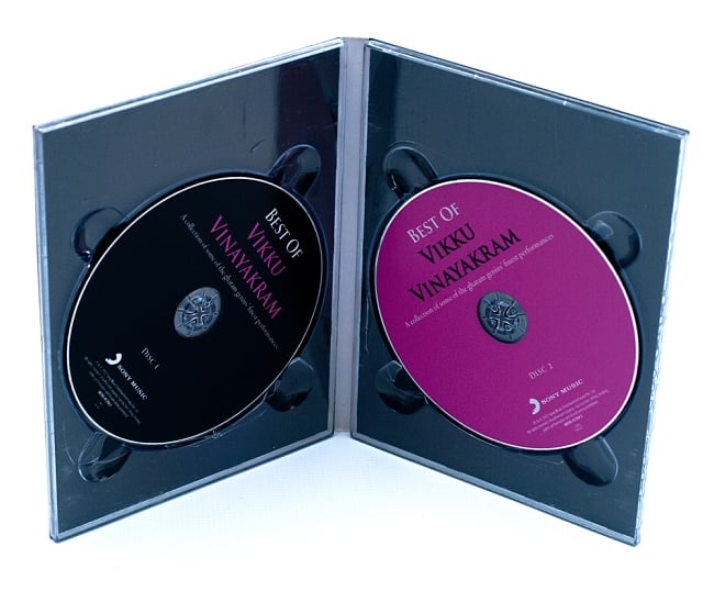 BEST OF VIKKU VINAYAKRAM[CD2枚組] 4 - 中はこんな感じのパッケージです