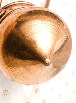 シロダーラ[高さ：約26cm x 横幅：約10cm　容量：約400ml] - サブ4