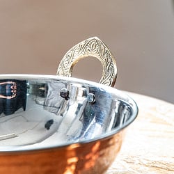 槌目銅装飾仕上げのステンレスカダイ[装飾持ち手付]サービングパン　食器・お皿（直径：約18cm） - サブ3