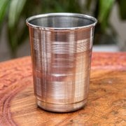 ステンレスのチャイカップ[直径：約7cm 高さ：8.5cm]