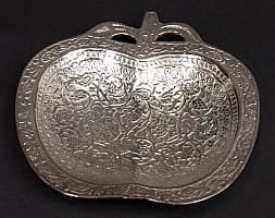 シルバーメタルの飾り皿 りんごの商品写真