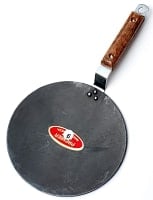 鋼鉄製のチャパティパン[木の把手付き]の商品写真