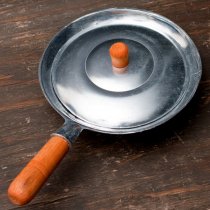 [大決算セール]【直径：約19.5cm】タイのアルミ鍋 クン・オプ・ウンセン用