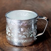 タイの持ち手つきエンボス アルミコップ（直径：8cm 約300ml）