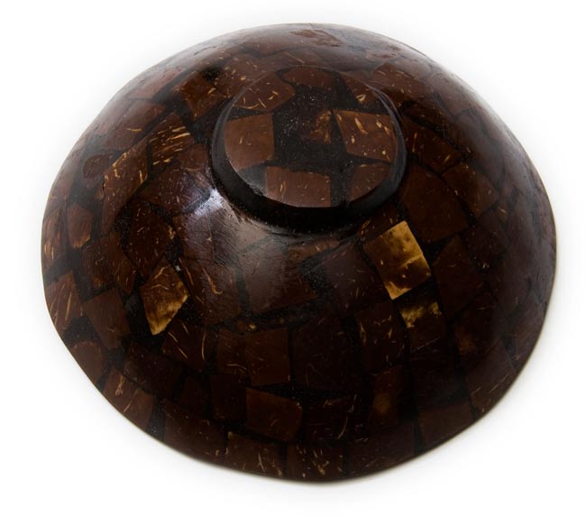 バリのシナモン飾り皿 2枚セットの商品写真 3枚目 裏側はこんな感じです。