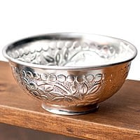 インド伝統唐草エンボスのアルミ