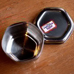 ステンレスのマサラケース・小物入れ[約4cm×6.8cm] - サブ4