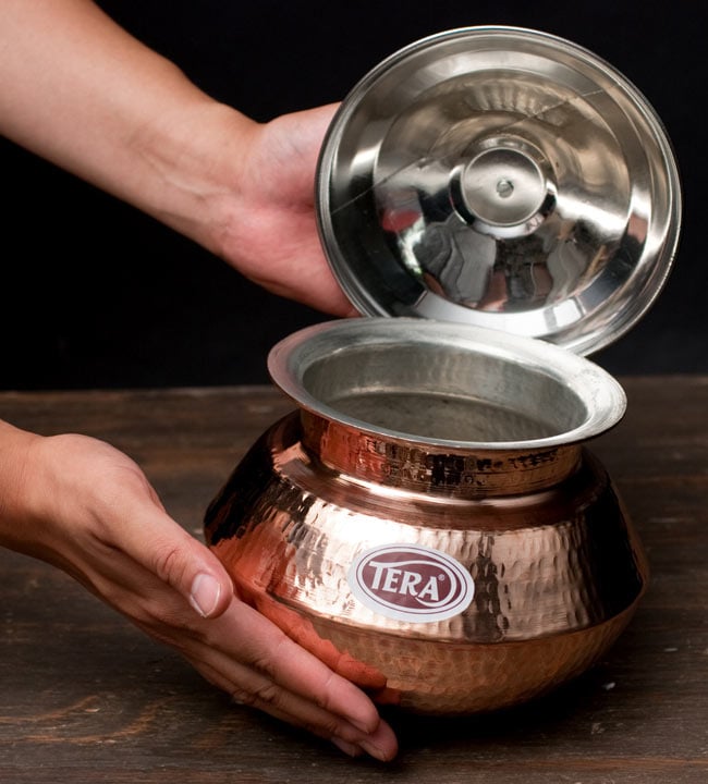 【蓋付き】ハンディカダイ - インドの鍋【直径約15cm】 6 - とっても雰囲気のあるお鍋です