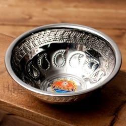 【12個セット】ペイズリーエンボスのアルミ皿【直径：17.5cm】の写真