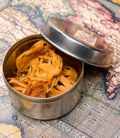 ステンレスのマサラケース・小物入れ[約4.8cm×約6.5cm]