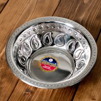 [大決算セール]ペイズリーエンボスのアルミ皿【直径：21.5cm】