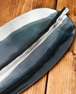 インドのステンレス製 バナナリーフプレート[約31.5cm] - サブ2