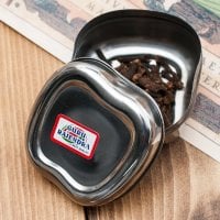 ステンレスのマサラケース・小物入れ[約4cm×6.8cm]