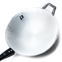 ガタ 軽くて振るいやすいタイの屋台アルミ鍋 大 - サブ3